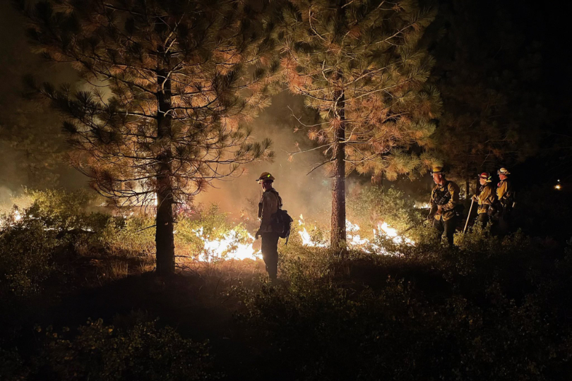 Firefighters fighting the Dixie Fire wildfires