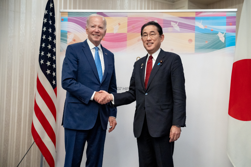 Joe Biden and Fumio Kishido.