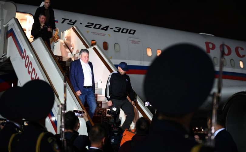 Convicted asssasin Vadim Krasikov landing in Russia on August 1, 2024.
